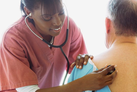 4._woman_doc_with_steth